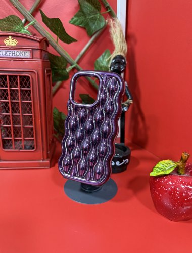 Iphone Kabartmalı Parlak Puf Kılıf